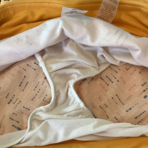 NWT Ladies‎ Calia Kick It Up Performance athletic Short inner brief XL Orange - Picture 4 of 6